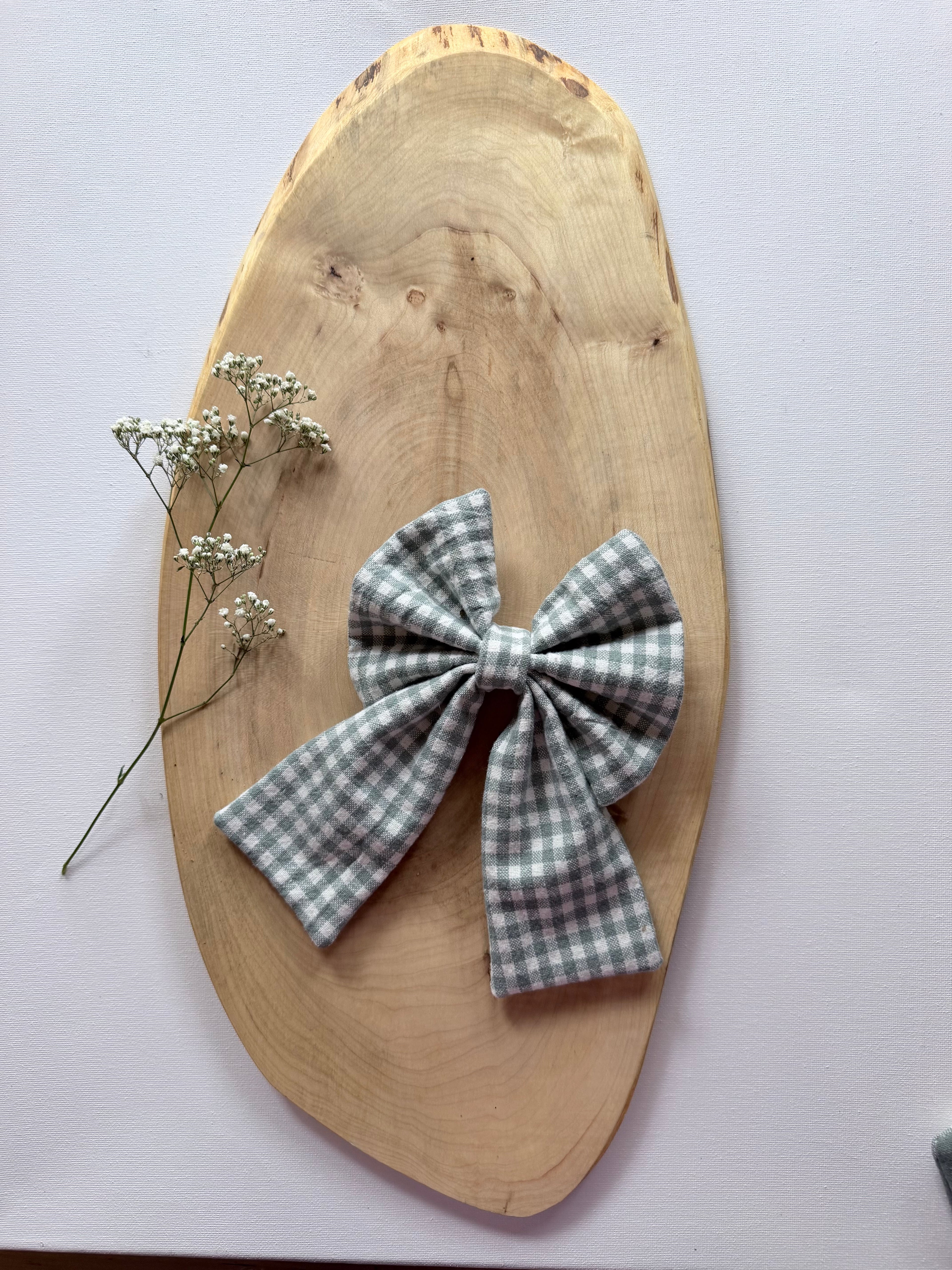 The Raeleigh Bow